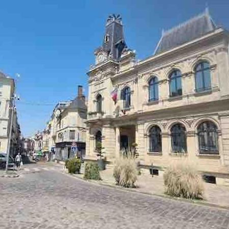 Le Petit Nid A 2 Min Gare / Centre Meulan Apartment Екстериор снимка