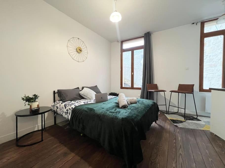Le Petit Nid A 2 Min Gare / Centre Meulan Apartment Екстериор снимка